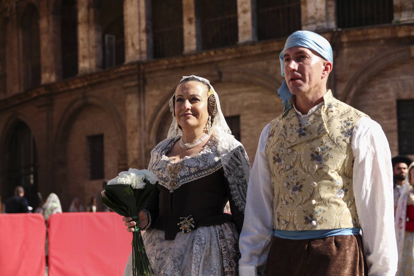 Fotos de la Ofrenda de las Fallas 2017 de hoy viernes (1)