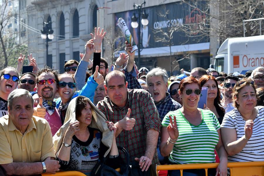 Fotos de la mascletà de hoy 18 de marzo