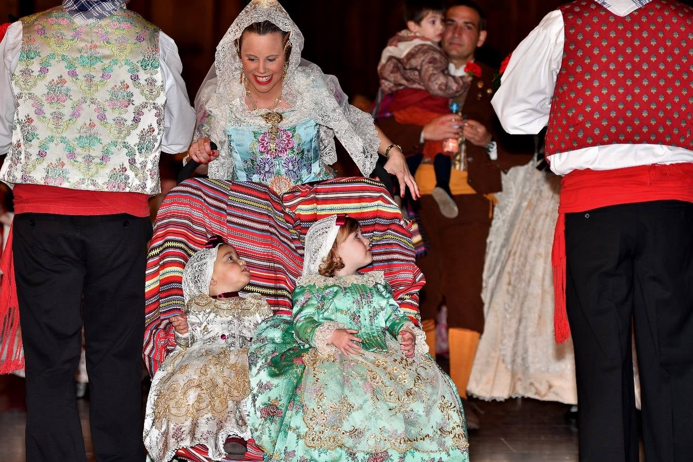 Fotos de la Ofrenda de las Fallas 2017 del viernes (3)