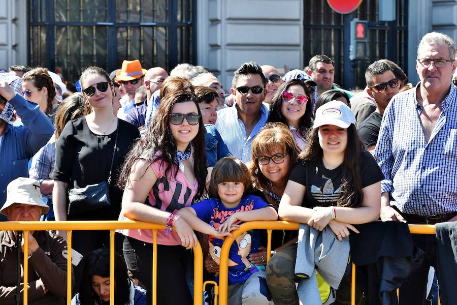 Fotos de la mascletà de hoy 19 de marzo