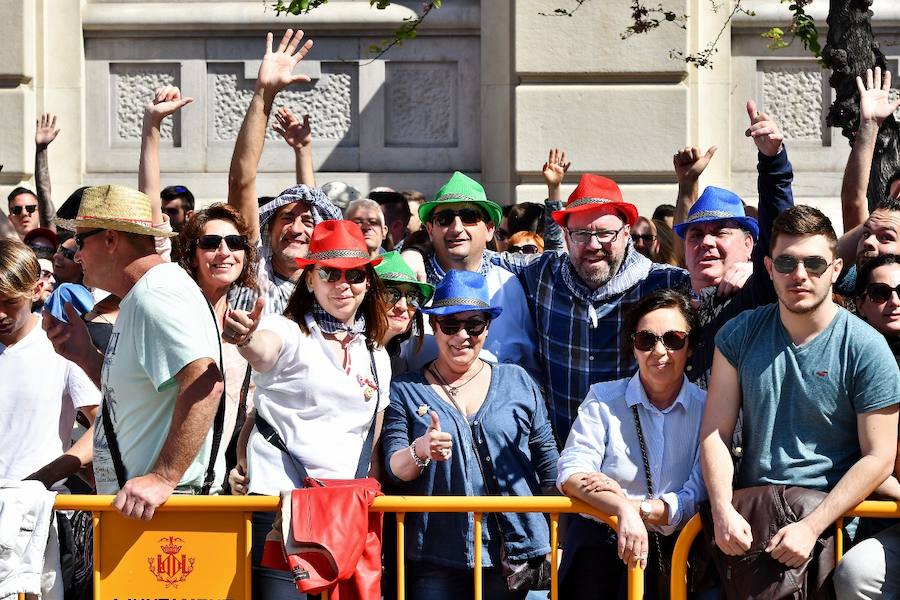 Fotos de la mascletà de hoy 19 de marzo