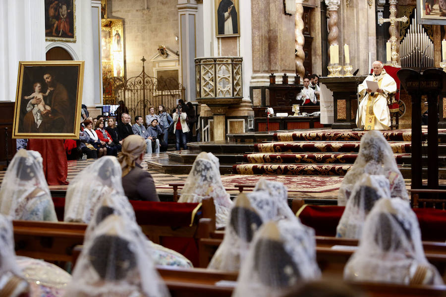 Fotos de la ofrenda a San José de las Falleras Mayores 2017