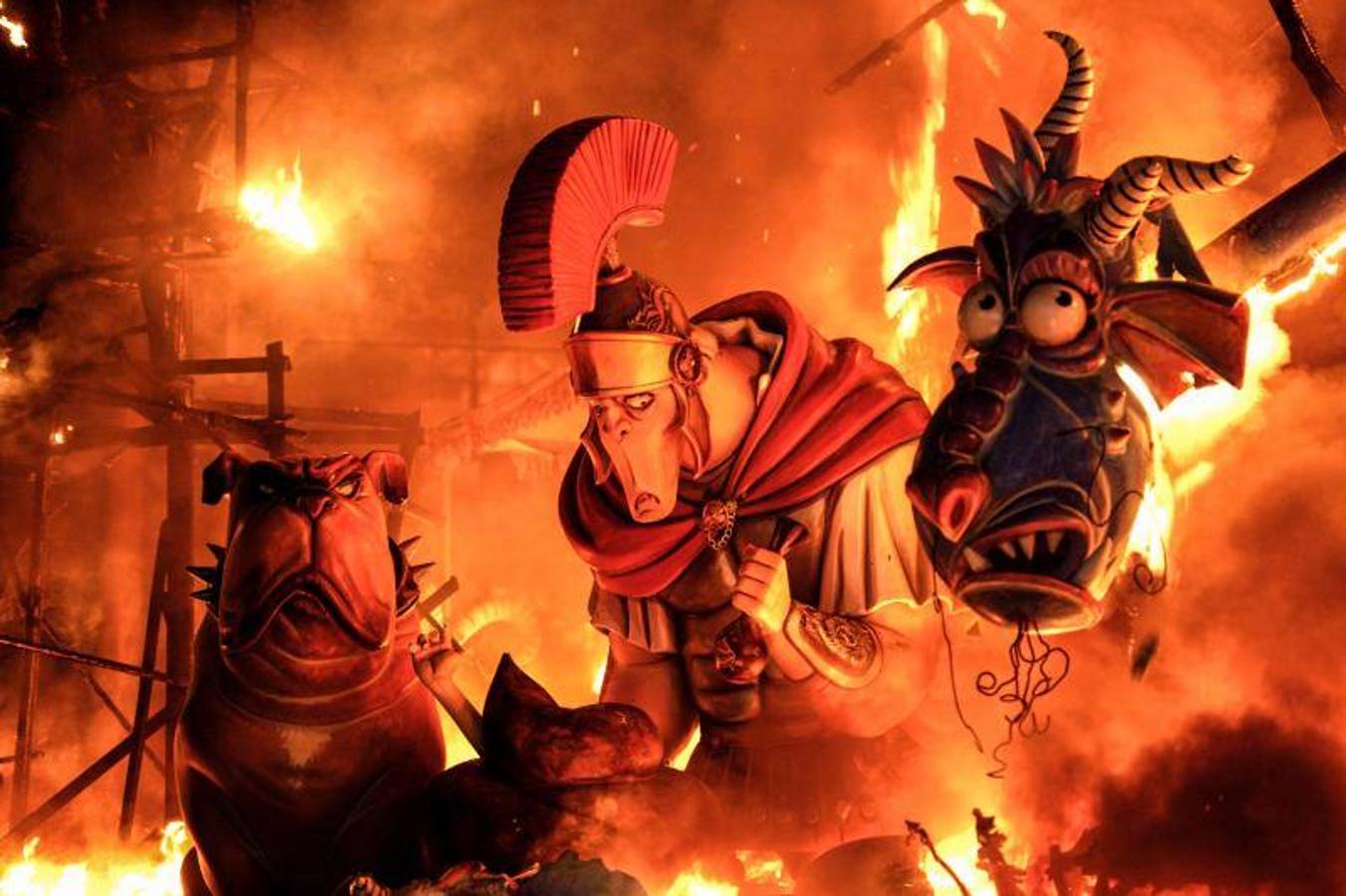 Fotos de la Cremà de las Fallas 2017