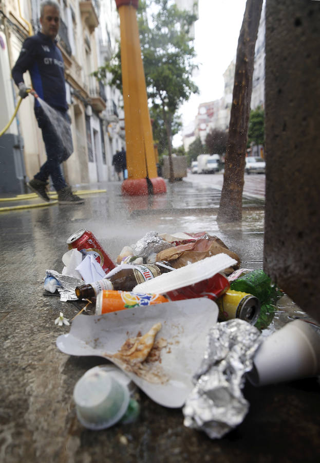 Fotos de Valencia el día después de la Cremà