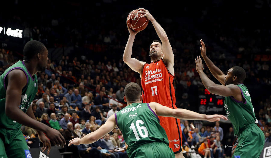 El Valencia Basket-Unicaja de Málaga, en imágenes