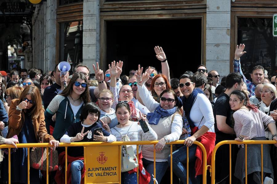 Búscate en la maslcetà del 26 de marzo en Valencia