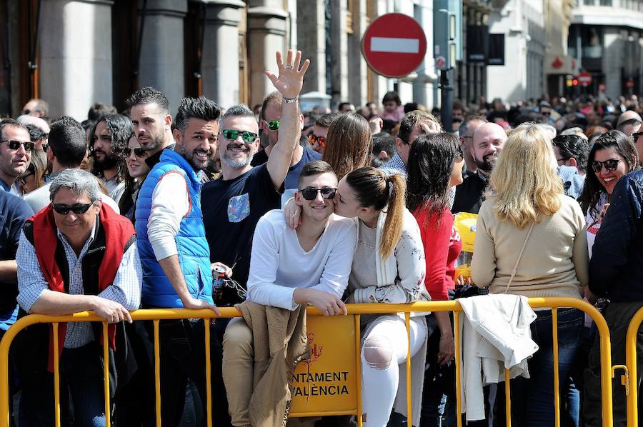 Búscate en la maslcetà del 26 de marzo en Valencia