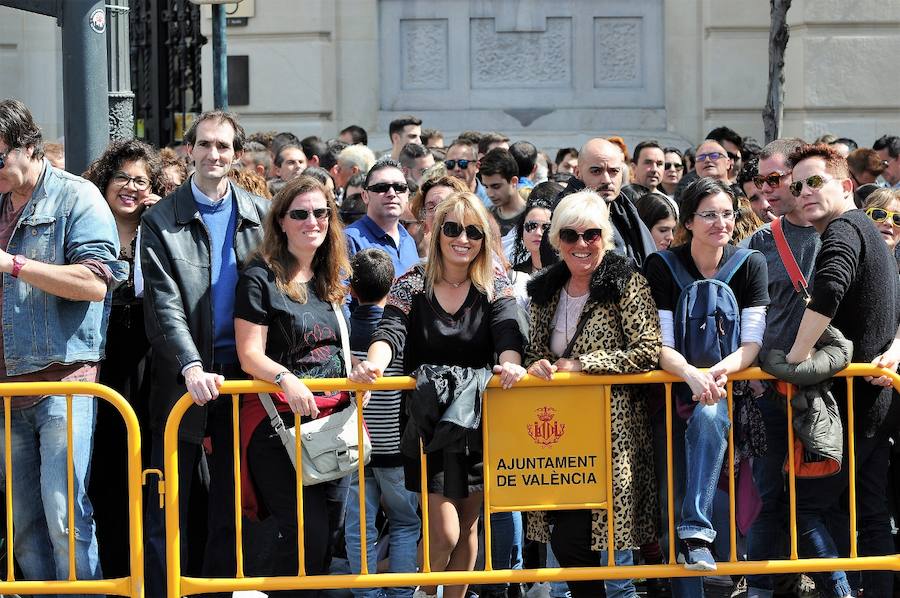 Búscate en la maslcetà del 26 de marzo en Valencia