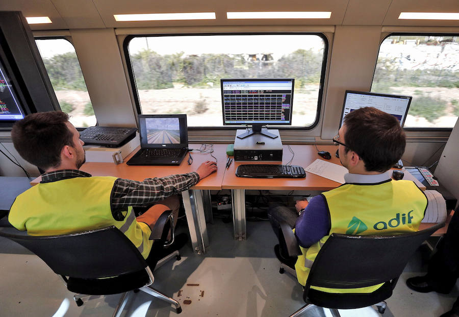 El ministro Íñigo de la Serna visita las infraestructuras del Corredor Mediterráneo entre Valencia y Castellón