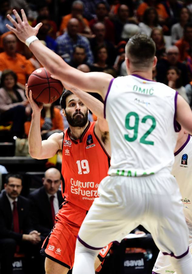 Fotos de la final de la Eurocup entre el Valencia Basket y el Unicaja
