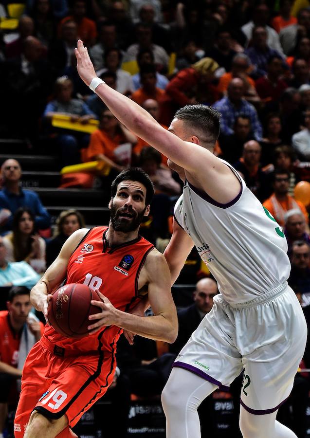 Fotos de la final de la Eurocup entre el Valencia Basket y el Unicaja