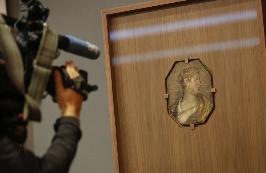 Fotos de la presentación de una pintura de Velázquez en el museo San Pío V