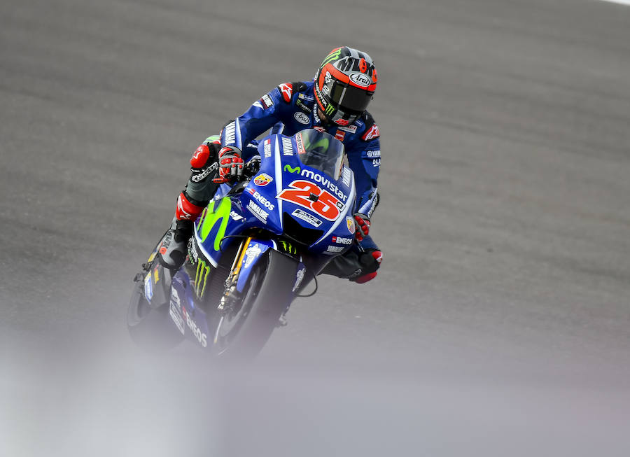 Viñales no deja de apretar