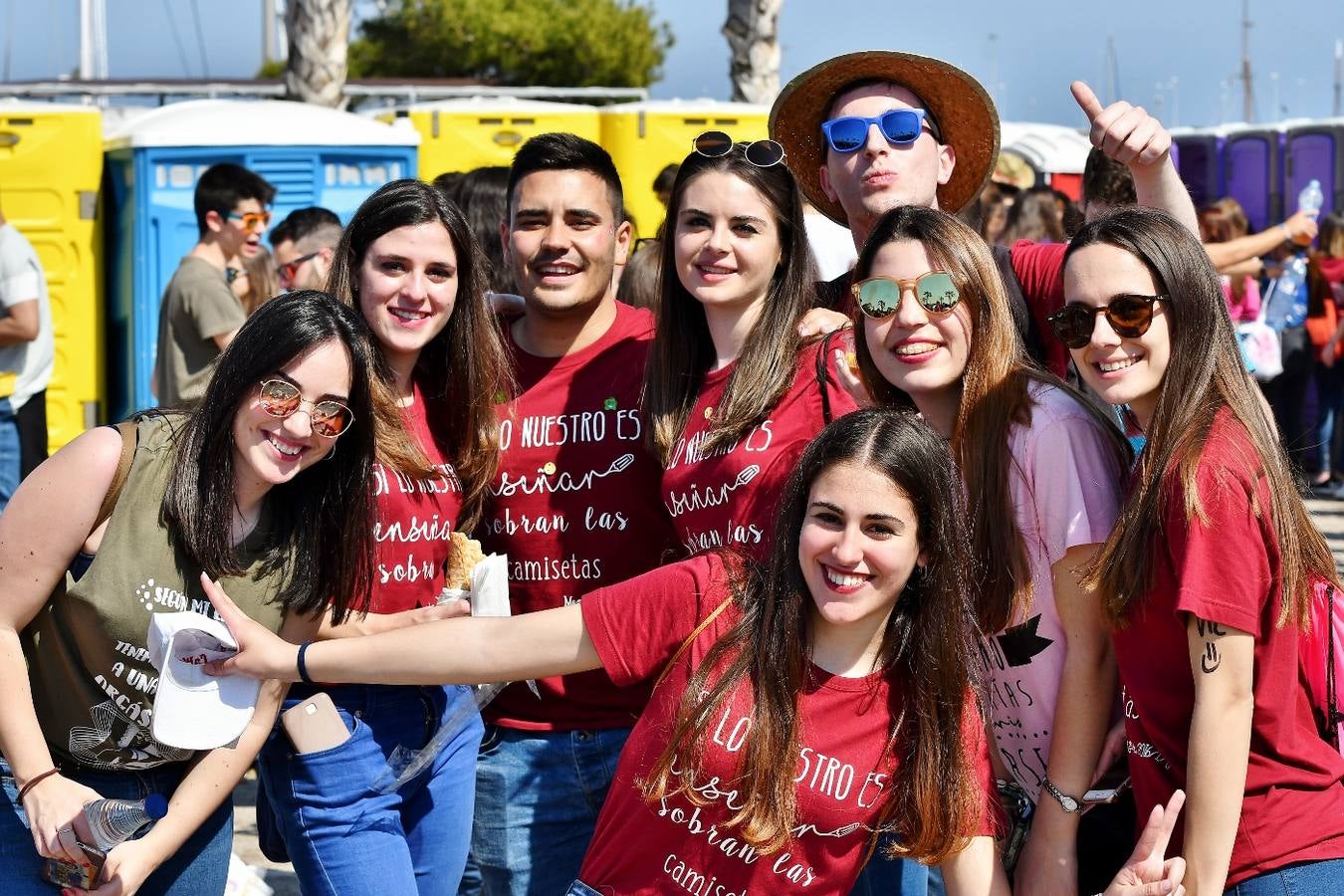 Fotos de las paellas universitarias en Valencia