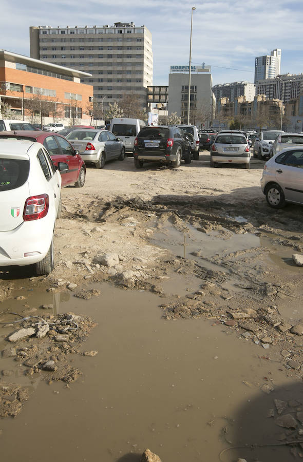 Fotos del parking de Hospital Arnau de Vilanova de Valencia