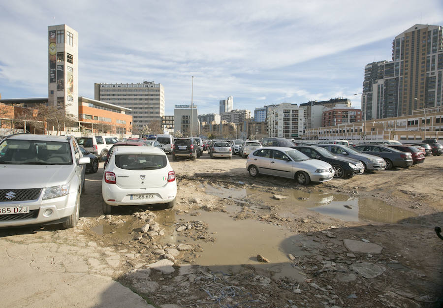 Fotos del parking de Hospital Arnau de Vilanova de Valencia