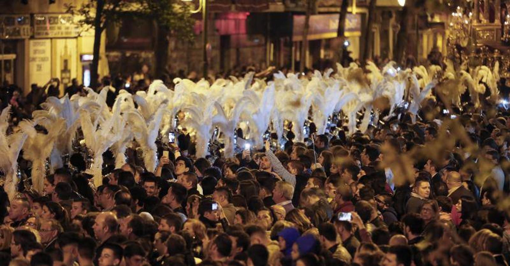 Fotos de la Madrugá de Sevilla en la Semana Santa de 2017