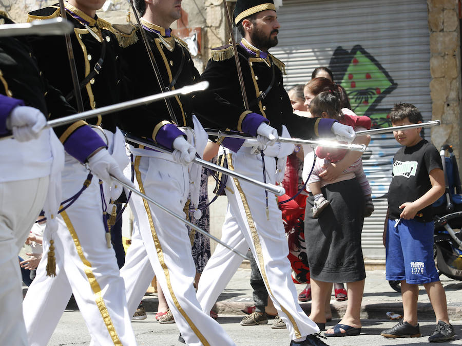 Fotos del desfile de Resurrección de la Semana Santa Marinera de Valencia