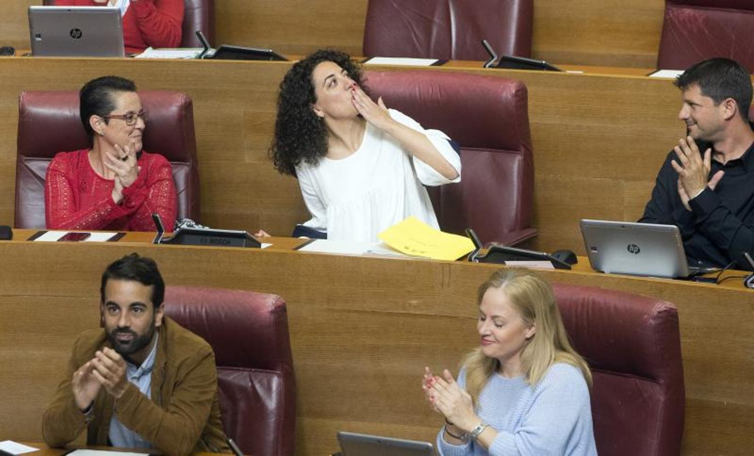 Fotos de la sesión de control a Puig y del pleno de Les Corts