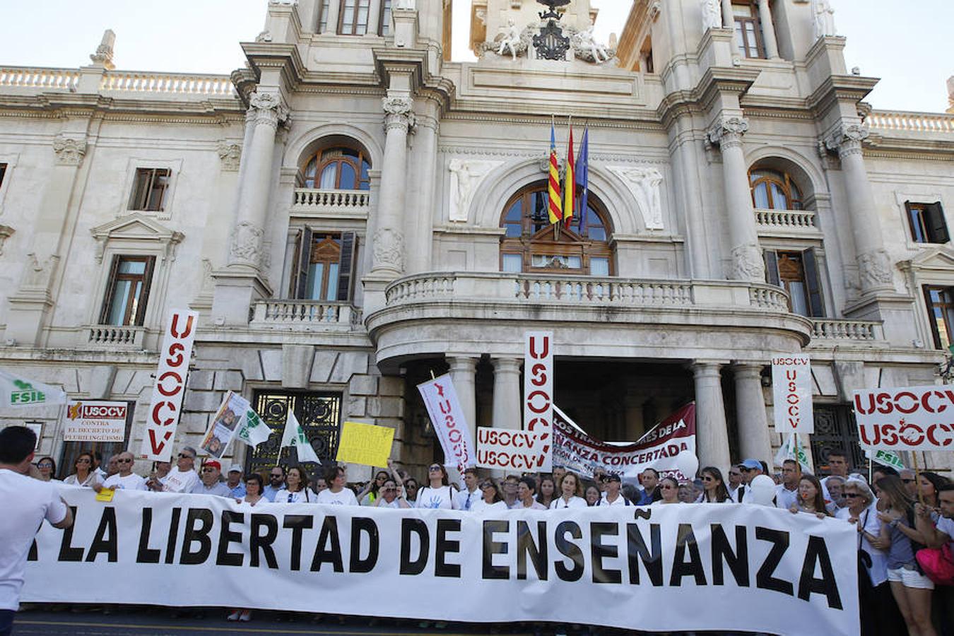 Fotos manifestación libertad educativa (II)