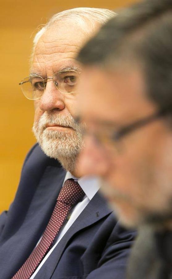 Camps y Cotino, en comisiones de investigación de Les Corts por Ciegsa y Savia