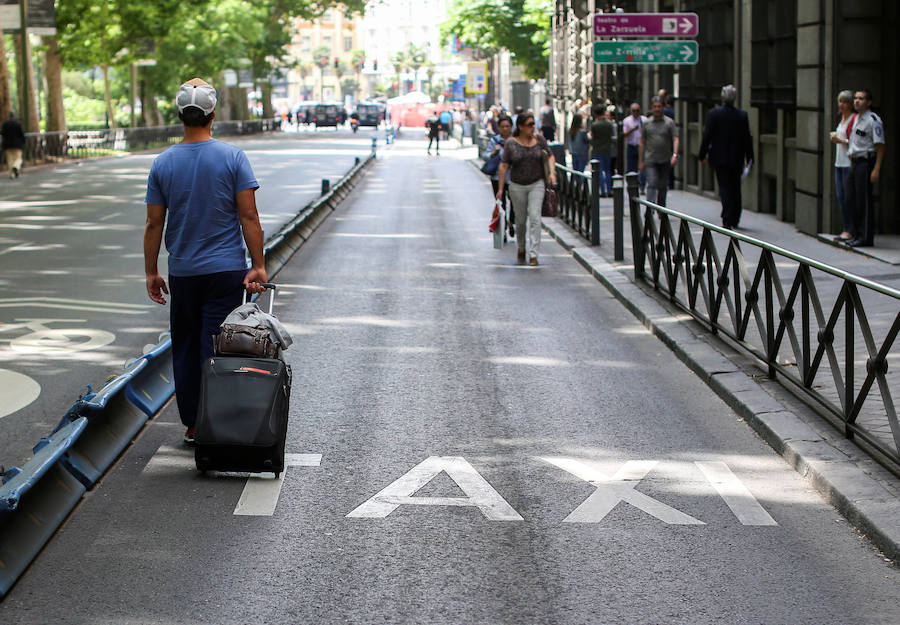 La huelga de los taxistas de toda España, en imágenes