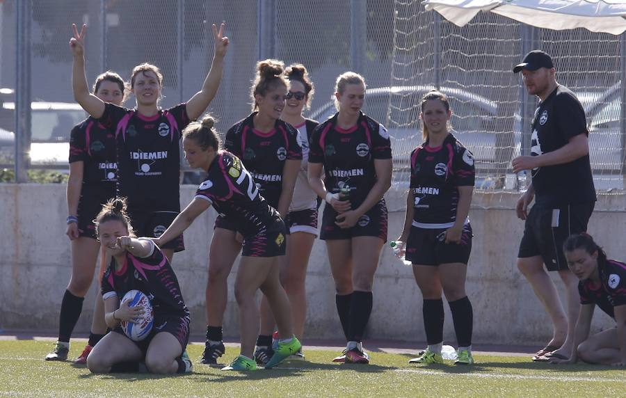 Fotos del Valencia Rugby Festival en el Polideportivo Quatre Carreres