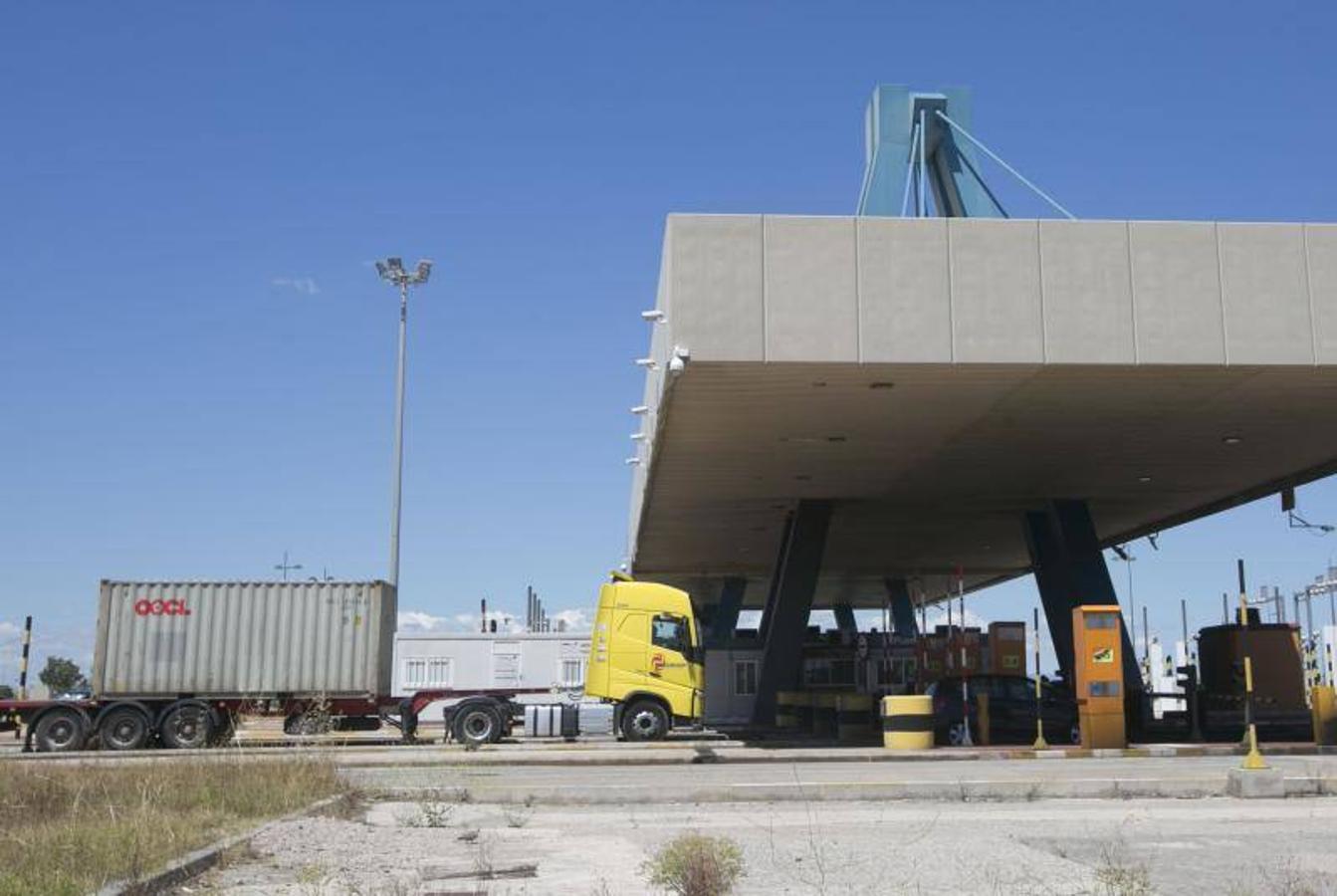 Fotos de la huelga de estibadores en el Puerto de Valencia