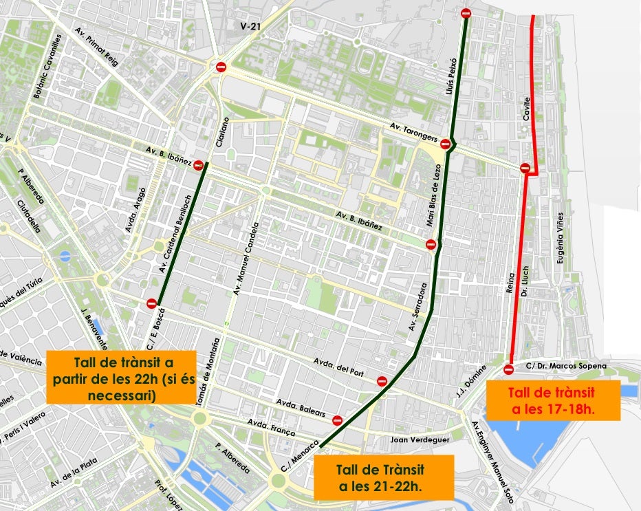 Calles cortadas para acceder a la playa en 2017. 