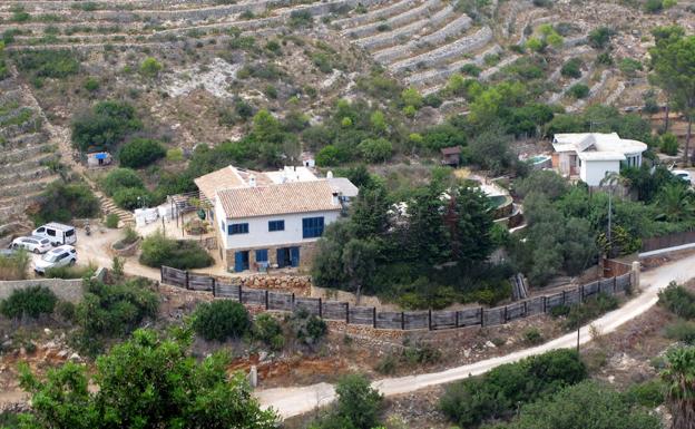 El chalé del Montgó que deberá derribarse.