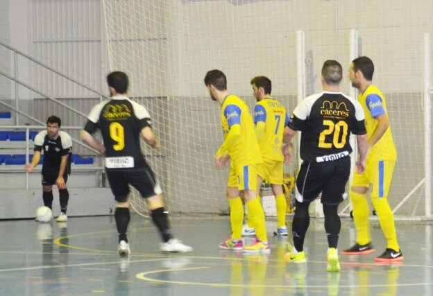Jugadores del Dénia Futsal en un partido de la última liga. 