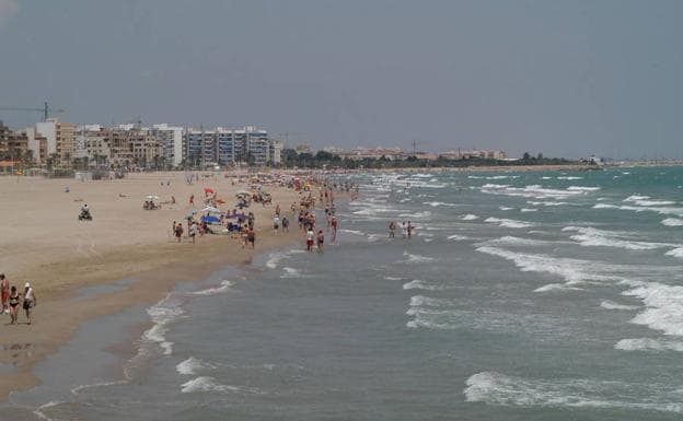 La playa de Puerto de Sagunto en una imagen de archivo.