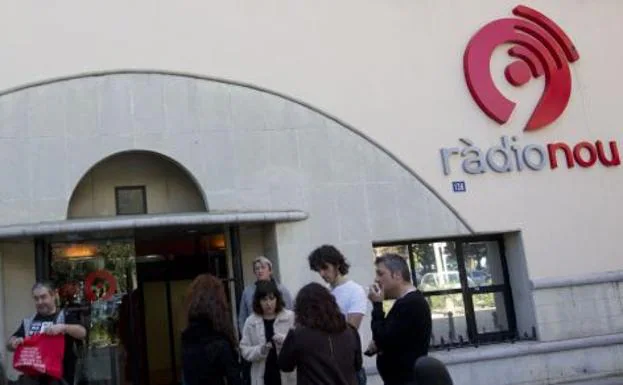 Fachada del edificio en Valencia de Ràdio Nou