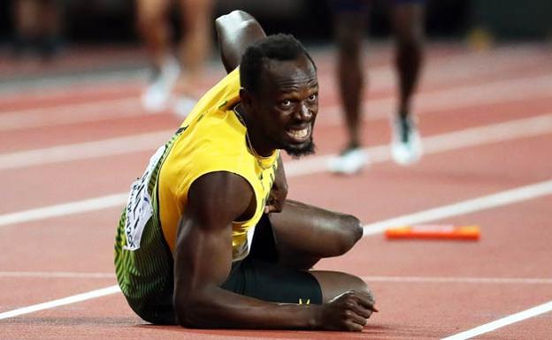 Usain Bolt, lesionado en el relevo del 4x100 en Londres. 