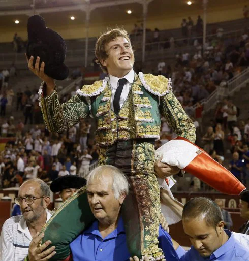 Román salió el martes a hombros en Madrid. 