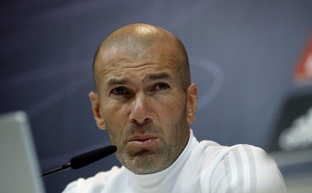 Zinedine Zidane, en rueda de prensa. 