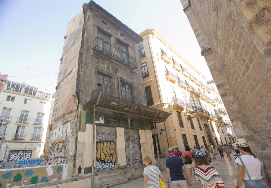 Fotos de alquería, palacios y casonas de Valencia que languidecen por falta de obras públicas y privadas
