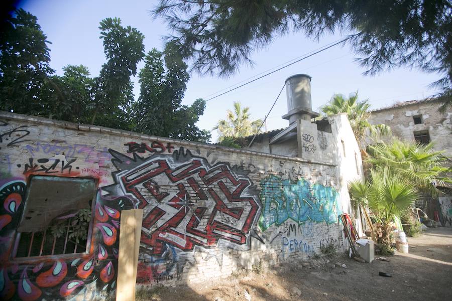 Fotos de alquería, palacios y casonas de Valencia que languidecen por falta de obras públicas y privadas