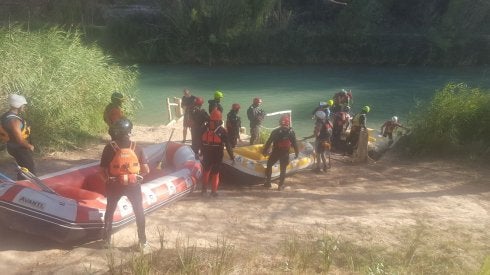 Dispositivo de búsqueda en el cauce del río Cabriel. 