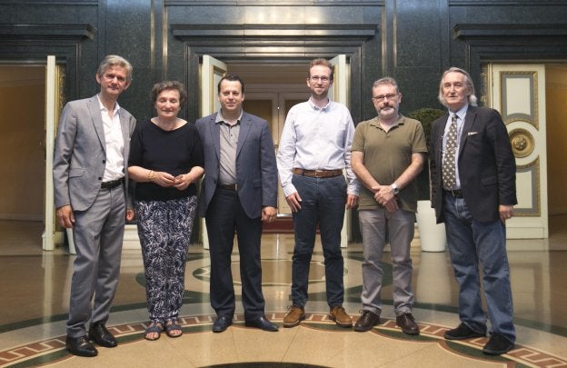 Jacques Alphonse de Zeegant, Marguerite de Werszowec Rey, Palmo Venneri, Francesc Gamon, Roberto García y Martínez Luciano. 