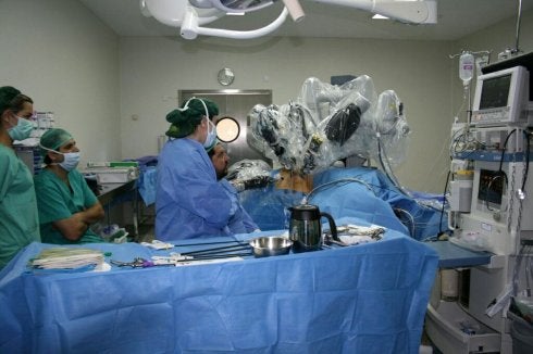 Médicos critican la improvisación y la falta de presupuesto para operar los sábados