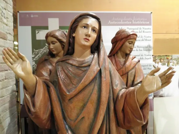 Talla de las Tres Marías, custodiada en el museo de la Semana Santa Marinera. 
