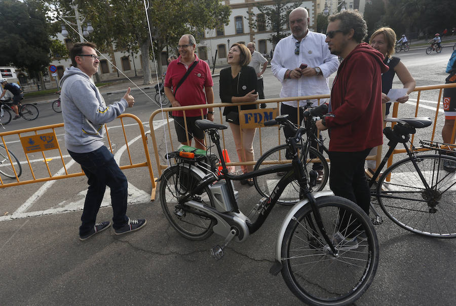 Fotos del día de la bicicleta en Valencia