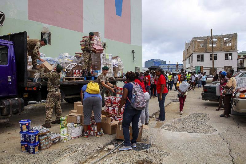 Tras provocar importantes daños en la pequeña isla antillana, el huracán vuelve a alcanzar la categoría 5 y se dirige a Saint Croix y Puerto Rico