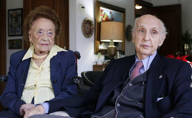 Frances Thompson y Santiago Grisolía, en una foto de archivo. 