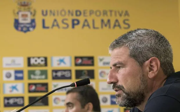 Manolo Márquez ha dimitido como entrenador de Las Palmas. 