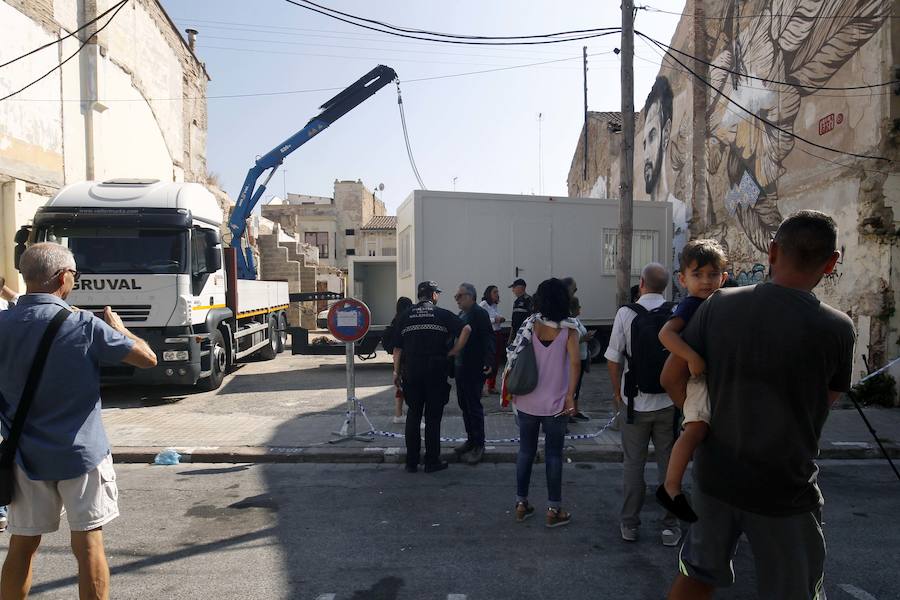 Fotos del retén de la Policía Local en el Cabañal