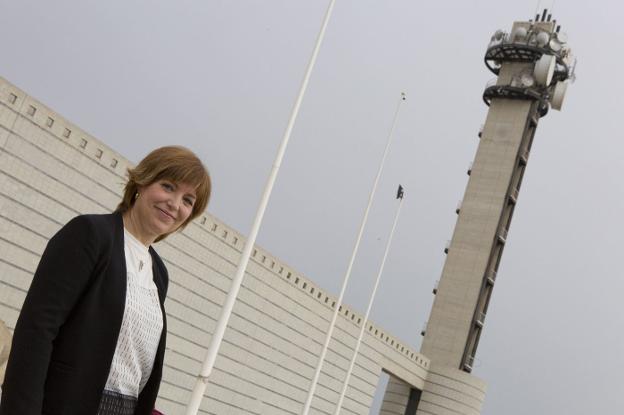 La directora general de la nueva radiotelevisión valenciana, Empar Marco, en las instalaciones de Burjassot. 