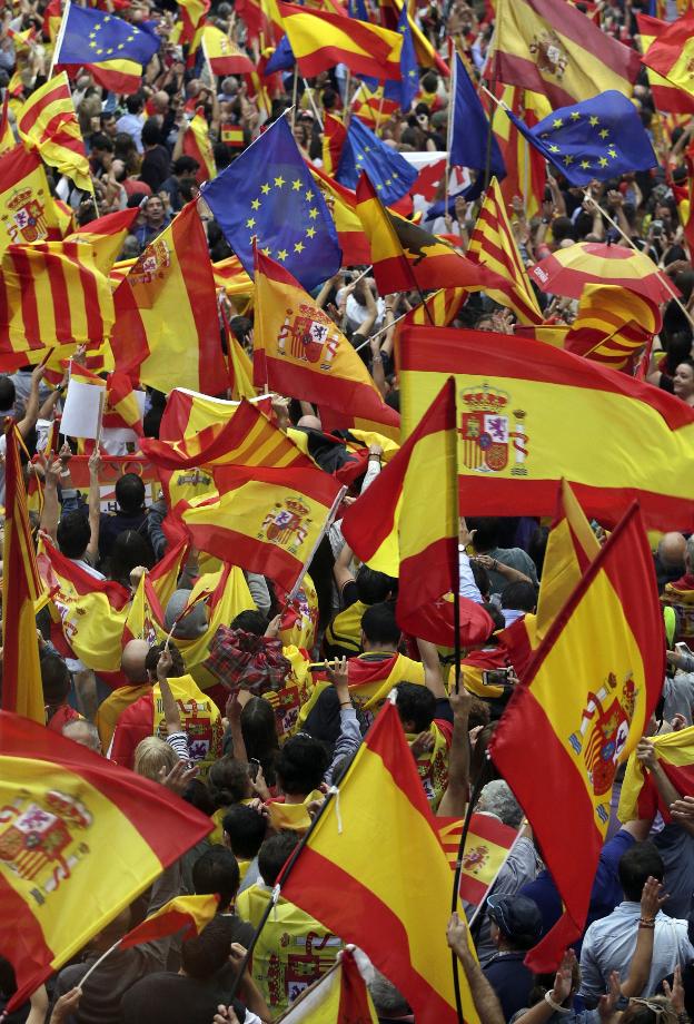 La Cataluña «silenciada» se manifiesta hoy contra la secesión unilateral 