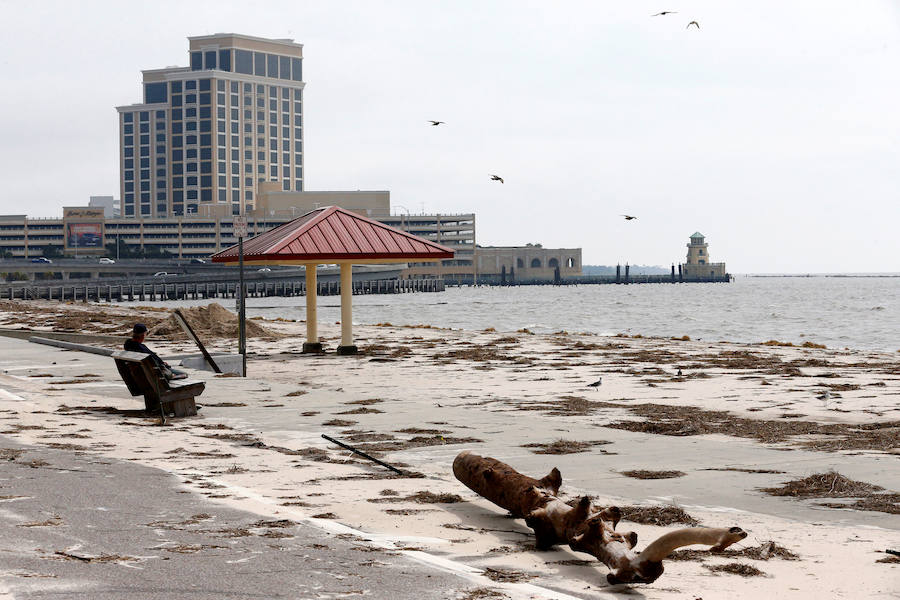 La tormenta tropical Nate a su paso por Gulf Coast en Biloxi, Mississippi.